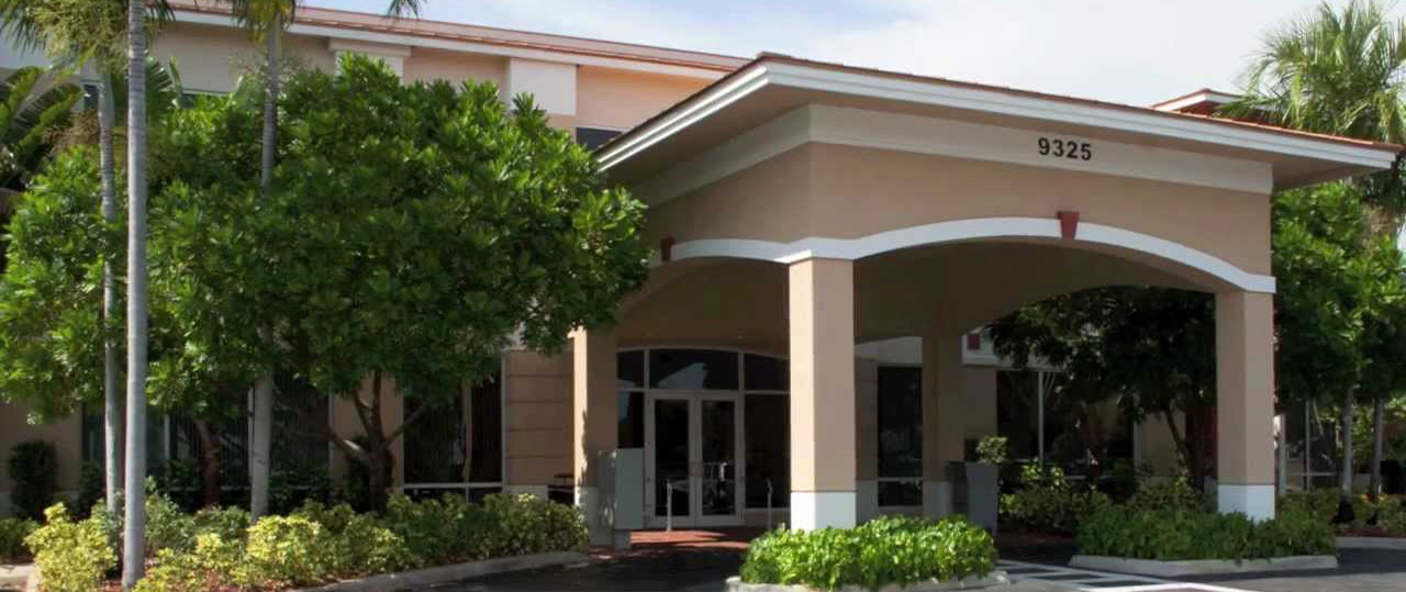 spine center building boca raton